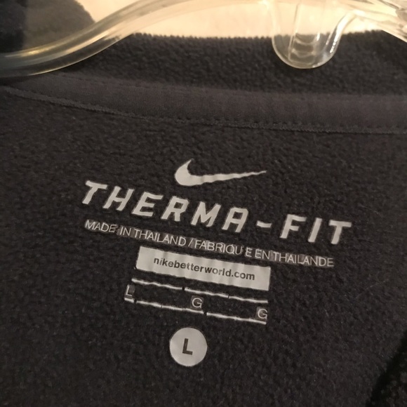 Nike Therma Hoodie - Picture 4 of 5